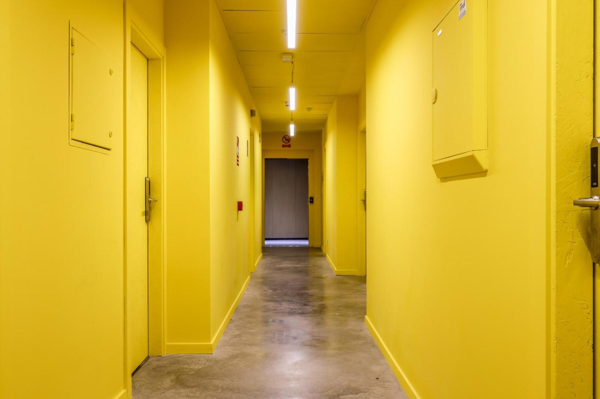 Madrid Live Coworking - Self Service - Bagian luar foto